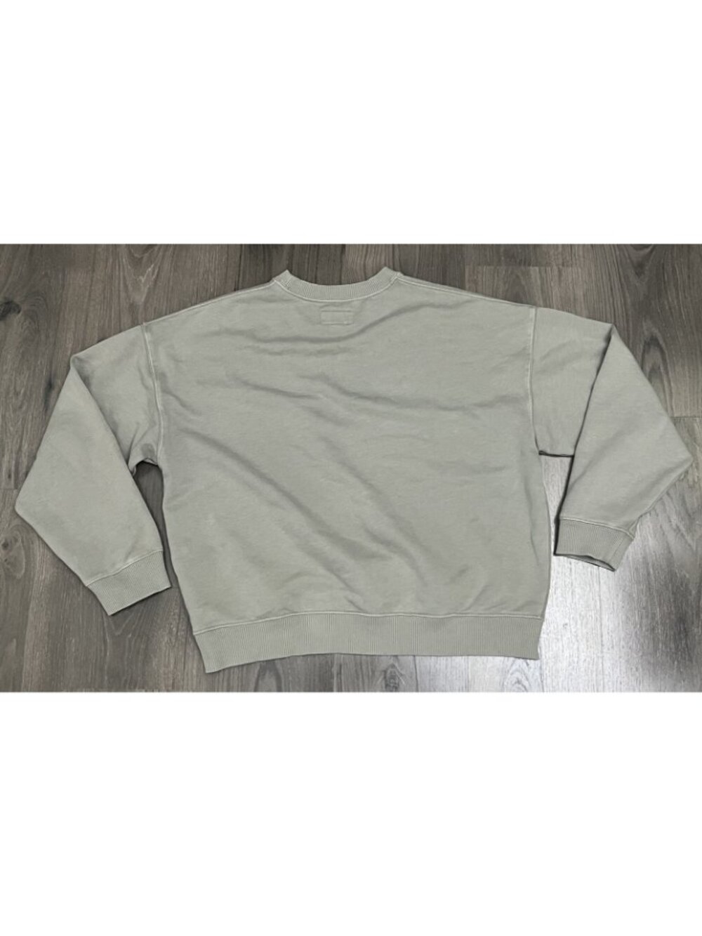 American Eagle The Halloween Shop Crewneck Sweatshirt Women's XS Sage Green - Picture 9 of 9